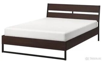 Prodám Postel Ikea Trysil 140x200, rošt, matrace, topper