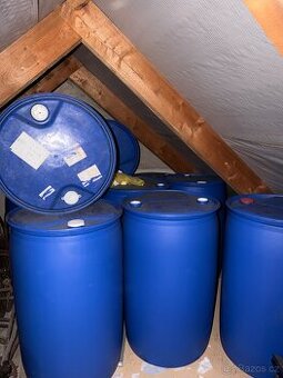 200l sud plastový na vodu