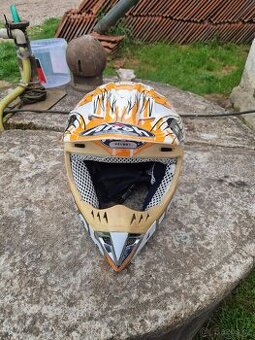 Enduro helma Airoh