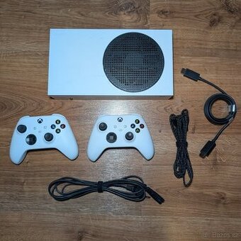 Xbox Series S 512GB + 2x ovládač