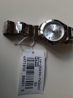 Dámské hodinky Casio