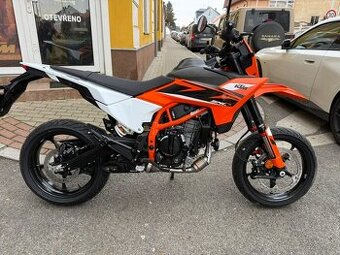 KTM 125 SMC-R 2025