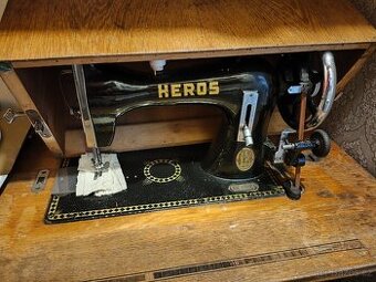 Prodám starý šicí stroj