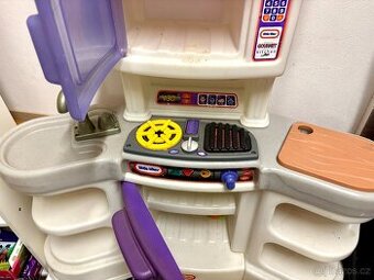 Dětská kuchyňka s vybavením Little Tikes