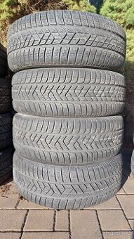 Pneu zimní, 4 ks, rozměr 235/65/17, 108H, zn. PIRELLI