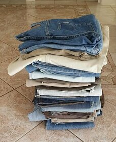 Prodám LEVNĚ džíny,plátěné kalhoty,kapsáče,džínové kraťasy