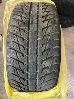 1 kus zimní pneu značka : NOKIAN 275/45 r21 110W