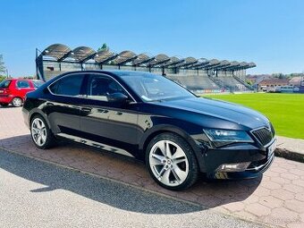 Superb Style 2.0 TDi DPH