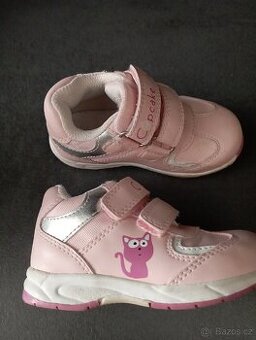 Krásné botasky/capáčky Deichmann