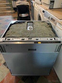 Plně integrovaná myčka zn. Electrolux