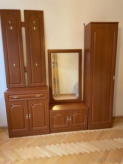 Nabízím skříně, skříňky dod předsíně