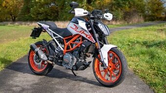 KTM Duke 390
