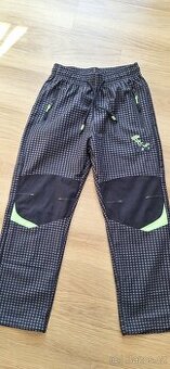 Sportovní kalhoty Sezon vel.128