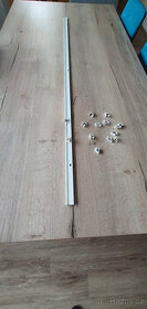 Stropní kolejnice na záclonu/závěs