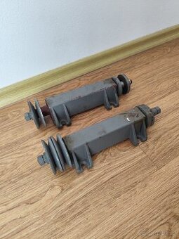 2ks hřídele - délka 31cm