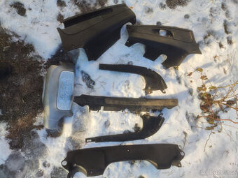 Porsche Cayenne 955 (2002–2006) – plastové kryty kryt motoru