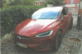 Elektromobil Tesla X