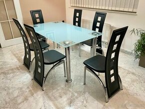 6x židle a jídelní stůl 90x160 cm