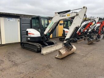 Bobcat E45 r.v. 2015, 2896 Mth