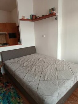Postel 200140 s úložným prostorem