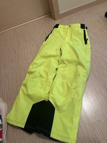 Snowboard kalhoty i lyže