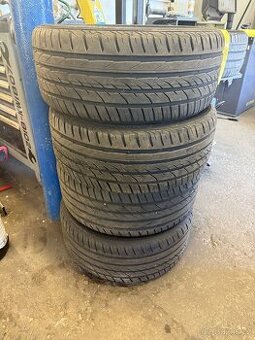 225 45 R17 a 245 45 R17
