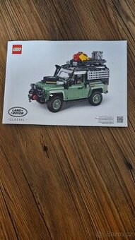 Lego Classic Land Rover Defender 90