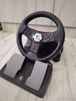 Volant LOGITECH - Formula vibration