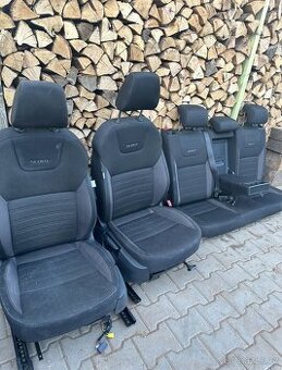 Sedačky Škoda Octavia Scaut 2019