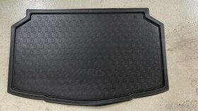 Originál vložka kufru Toyota Yaris IV