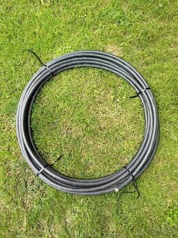 Kabel Cyky-J 5x10, délka 21 metrů