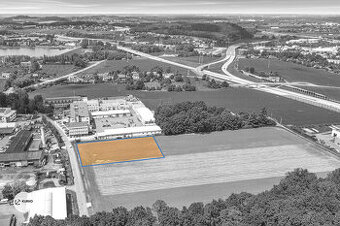 Komerční pozemek v Místku 2000 m2 - 4154 m2