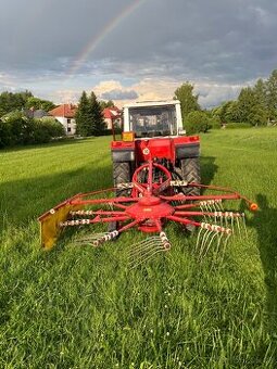 Shrnovač sena Pottinger TOP33 N -záběr 2,6m-