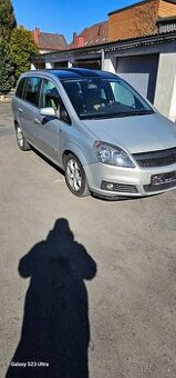 Opel zafira b 1.9 cdti 88kw automatik 7mistne