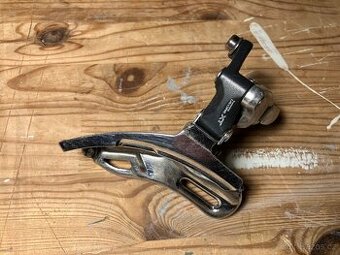 Přesmykač Shimano XT