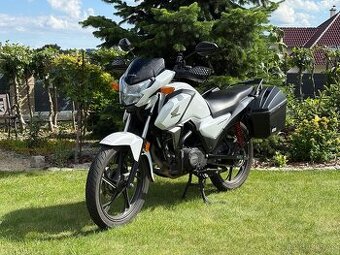 Honda CB125F