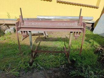 Ohýbačka plechu