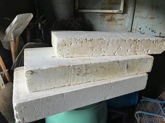 Fasádní polystyren 1000 x 500 x 140 mm - 3 ks