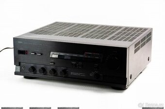 YAMAHA AX-700 / populární model, 2x160W do 8Ohm