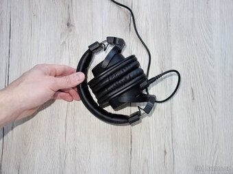 Yamaha HPH-MT5