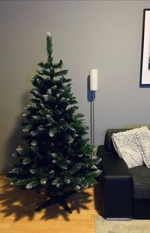 Umělý vánoční stromeček