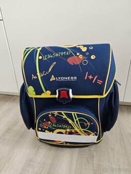 Nová školní aktovka - set s penálem a sešity