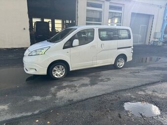 Nissan e-NV200