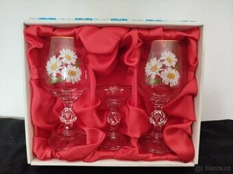 Prodám sadu ozdobných sklenic