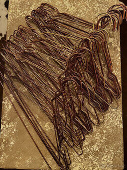 Ramínka na obleční Měděná / Měď