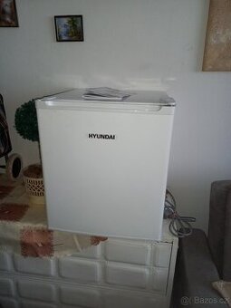 Malý mrazák Hyundai 4letý