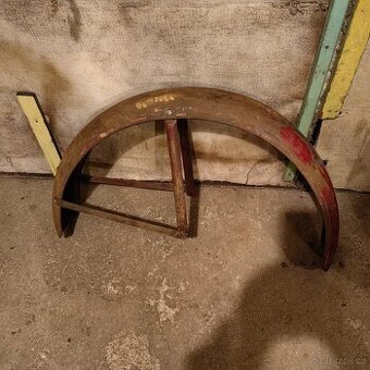 Jawa 250 speciál zadní blatník