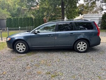 Volvo V70 D5