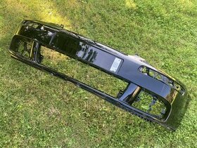 Přední nárazník VW Golf 5