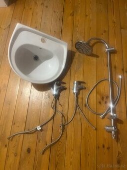 Koupelnové vybavení (umyvadlo, baterie 2x, sprcha)